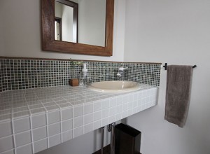 【洗面リフォーム・事例】おしゃれなタイル施工（ビフォーアフターの画像）