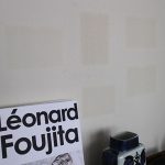 【100均のフォトフレーム額を壁に飾ったら失敗】壁紙が変色(困)体験談